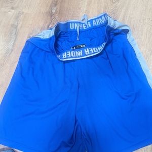 Under Armour Men's Shorts Size M Athletic